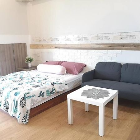 Country Garden Bay Point Homestay By Easyhomestay Johor Bahru Exteriör bild