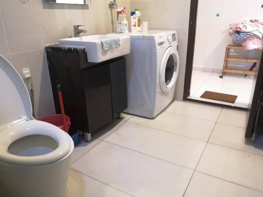 Country Garden Bay Point Homestay By Easyhomestay Johor Bahru Exteriör bild