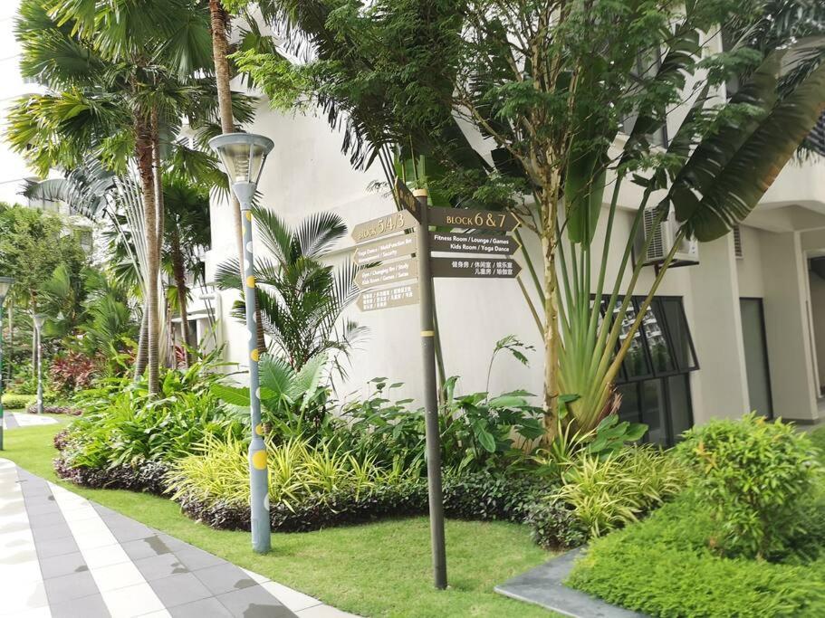 Country Garden Bay Point Homestay By Easyhomestay Johor Bahru Exteriör bild